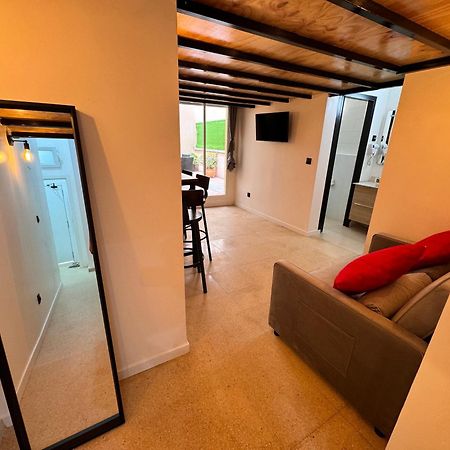Apart Con Terraza En Florida E2 L'Hospitalet de Llobregat Exterior foto
